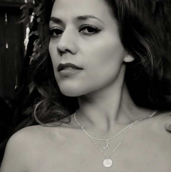 Love run double necklace - Picture 3 of 4